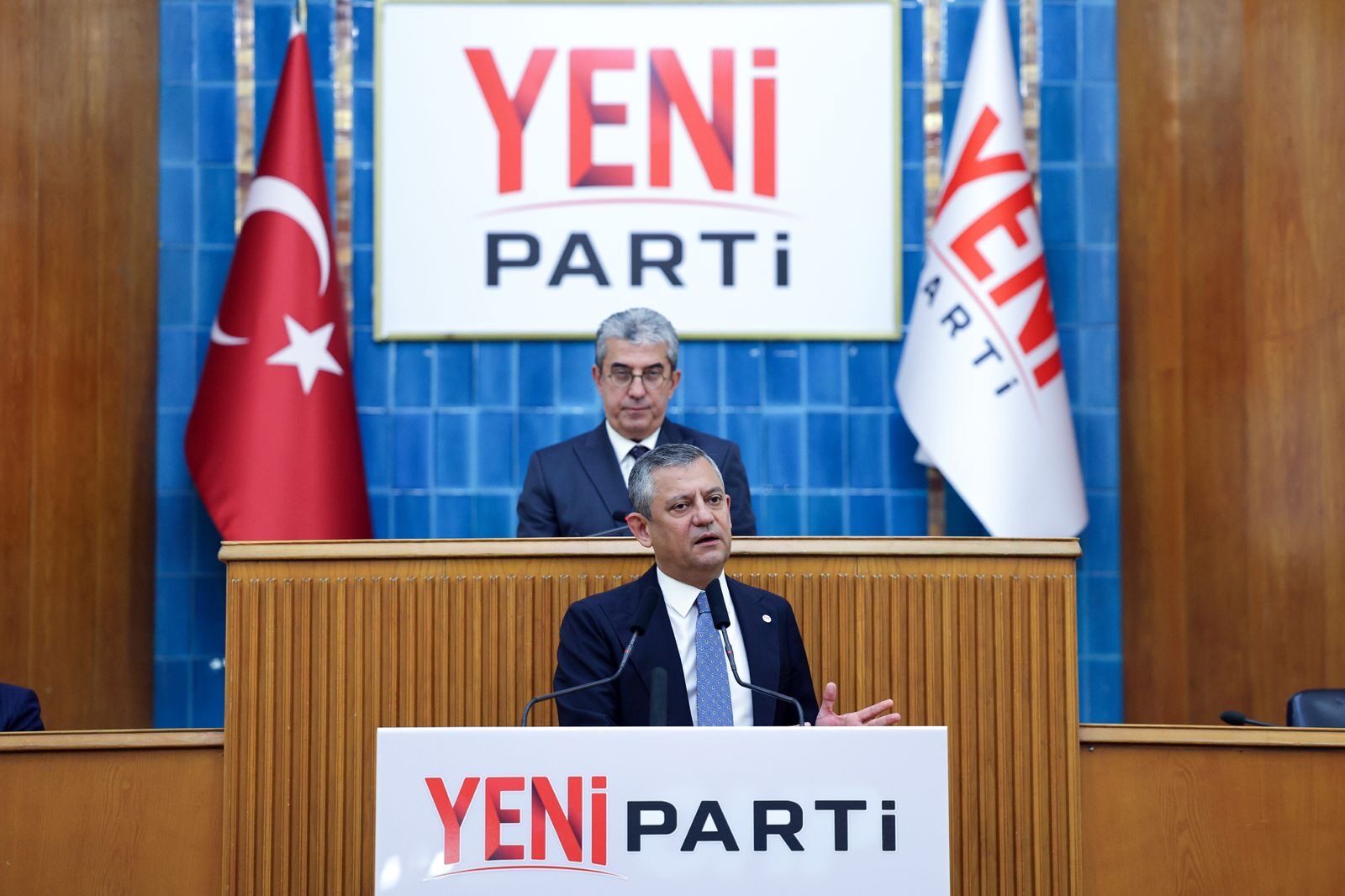 Yeniparti2