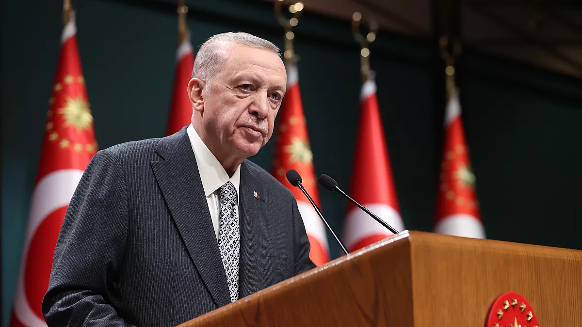 Kabine bugün toplanıyor: Gündemde fon soruşturması var
