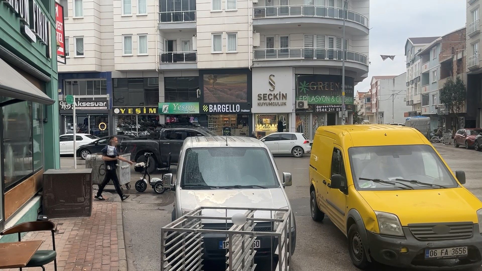 A W810361 05