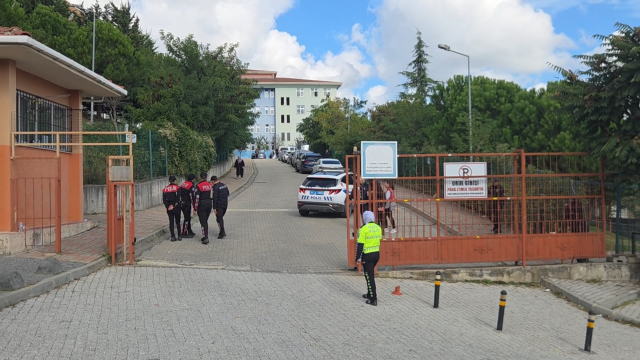 Basaksehirdeki Okul Saldirisin 20303142 7930 1 M